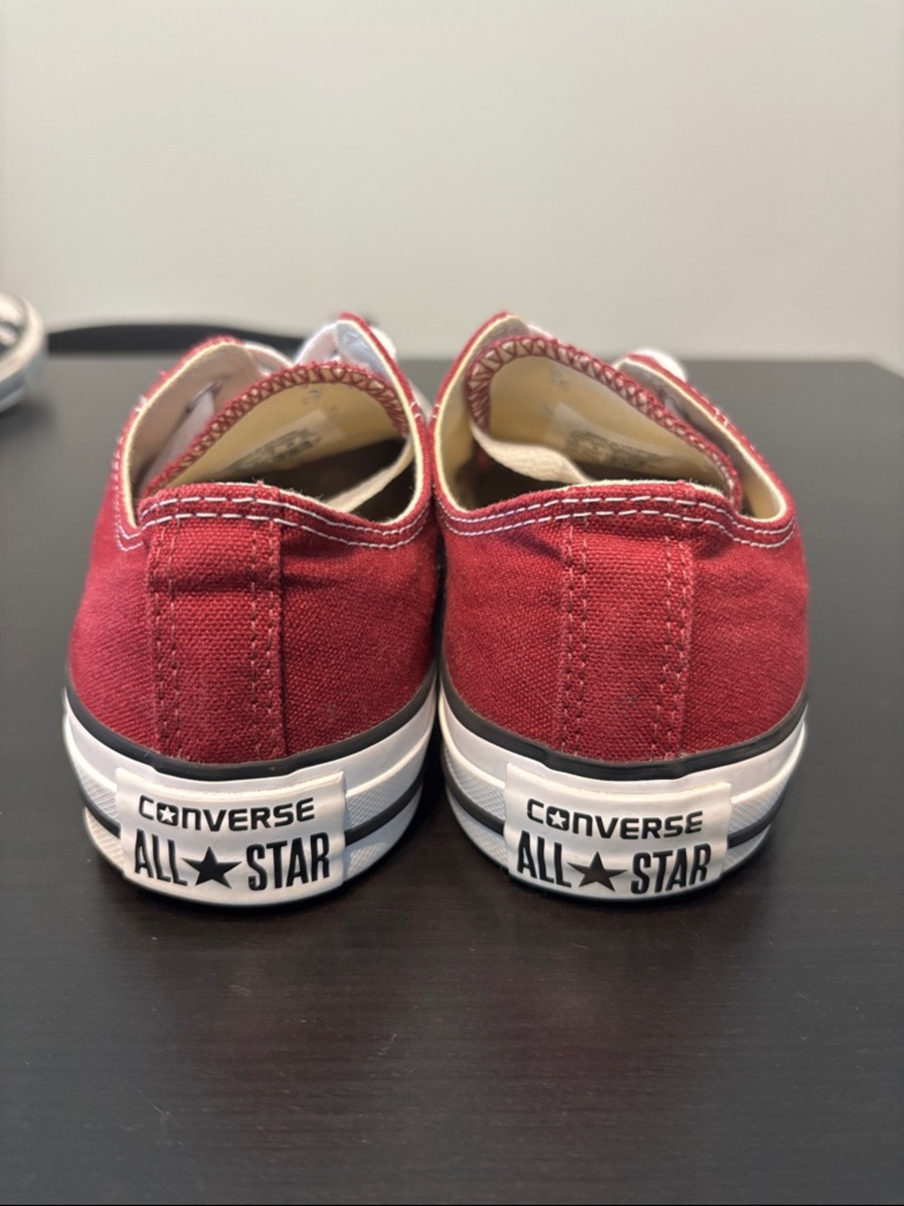 Converse Classic Chuck Taylor Maroon White Canvas Low Top Sneakers Size W8 M6 - Picture 2 of 7